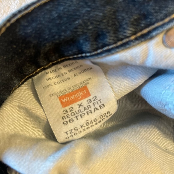 Men’s Wrangler Regular Fit 32/32 Jeans - Picture 6 of 11